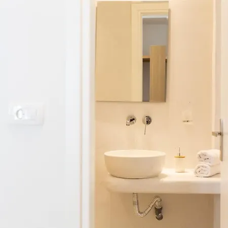 Asimina Fira (Santorini)