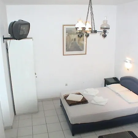 Asimina * Fira (Santorini)