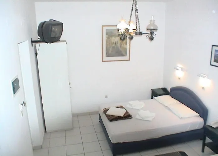 Asimina * Fira (Santorini)