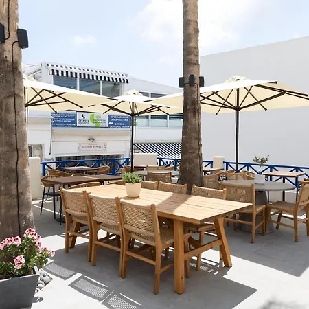 Hotel Asimina *